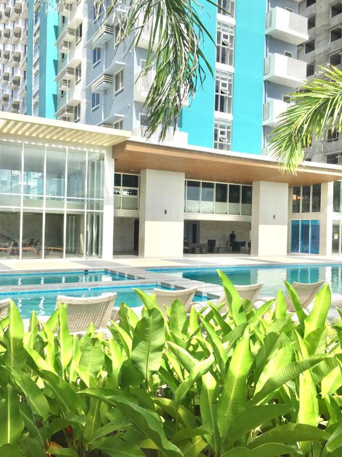 Azra At Mesavirre Garden Residences Aparthotel