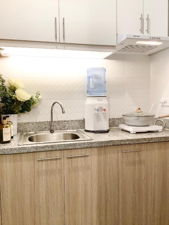 Aparthotel Azra At Mesavirre Garden Residences