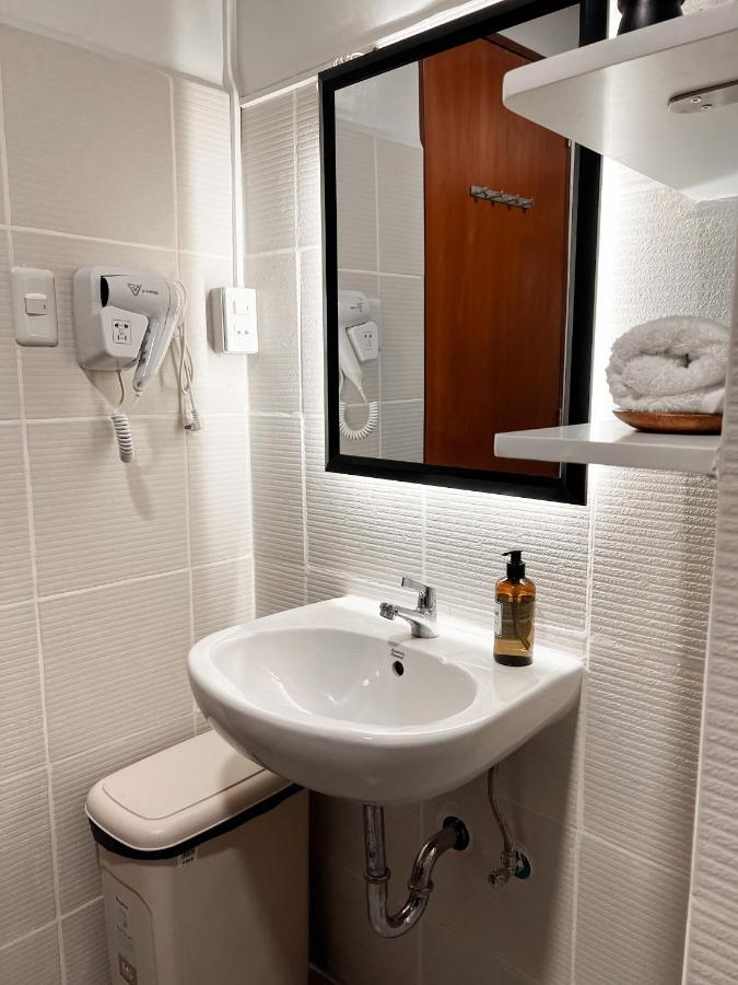 Azra At Mesavirre Garden Residences Aparthotel