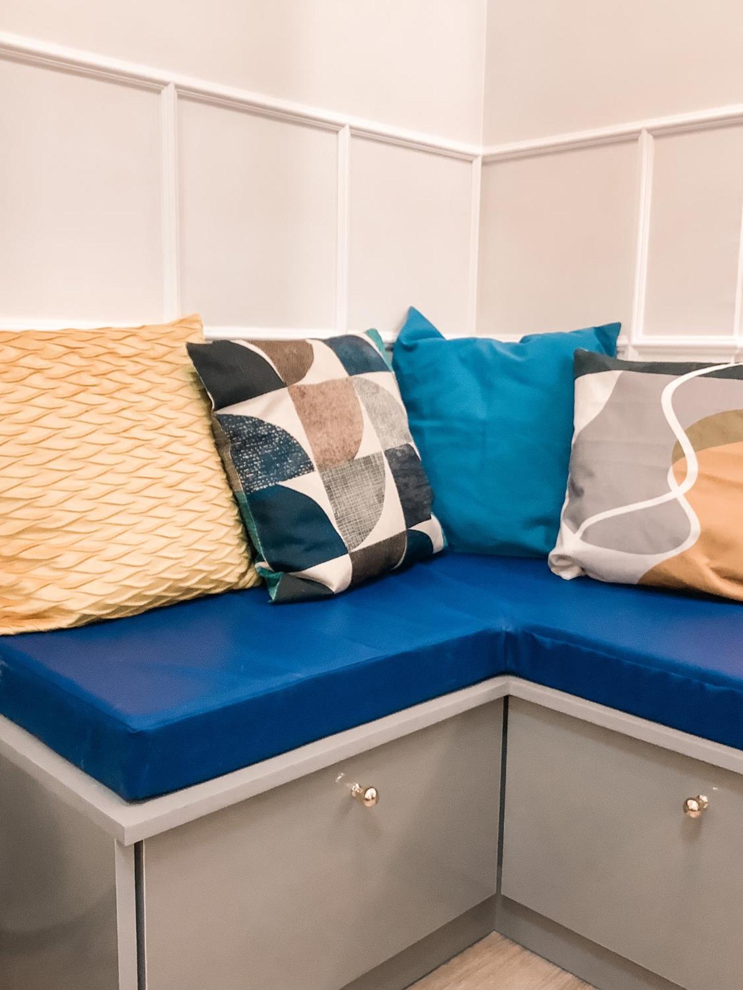 Aparthotel Azra At Mesavirre Garden Residences